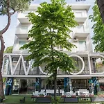 Hotel Hollywood Nuova Gestione 2026 Szálloda Riccione