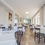 Hotel Hollywood Nuova Gestione 2026 מלון