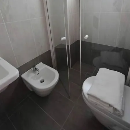 Hollywood 2* Riccione