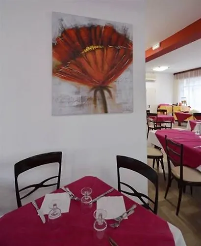 Hotel Hotel Hollywood Nuova Gestione 2026 2*