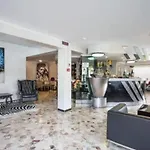 Hotel Hollywood Nuova Gestione 2026 Риччоне