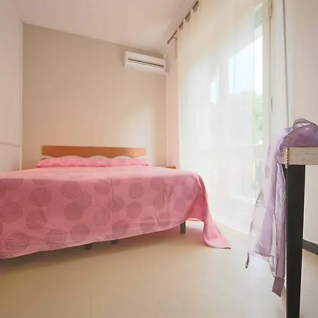 Hollywood מלון ריצ'יונה