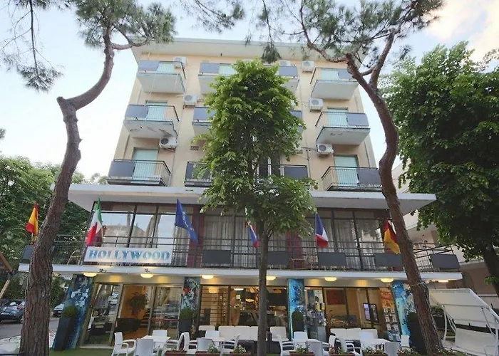 Hotel Hollywood Nuova Gestione 2026