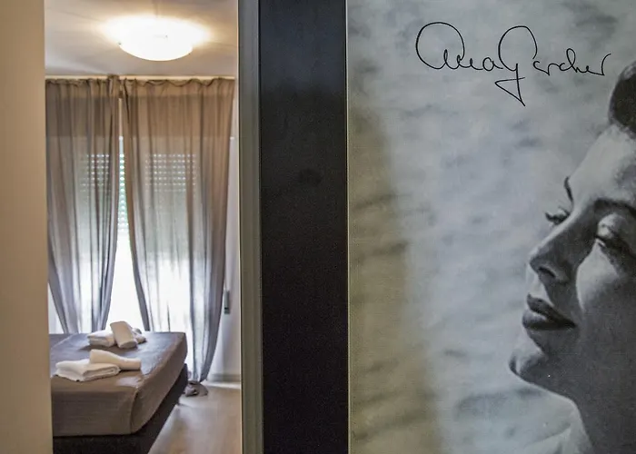Hotel Hollywood Nuova Gestione 2026 Hotel 2*